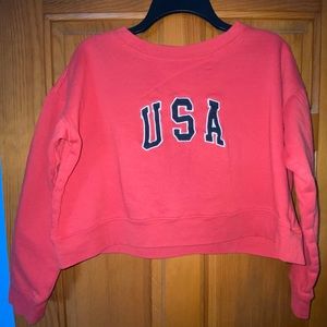 Cropped USA sweatshirt